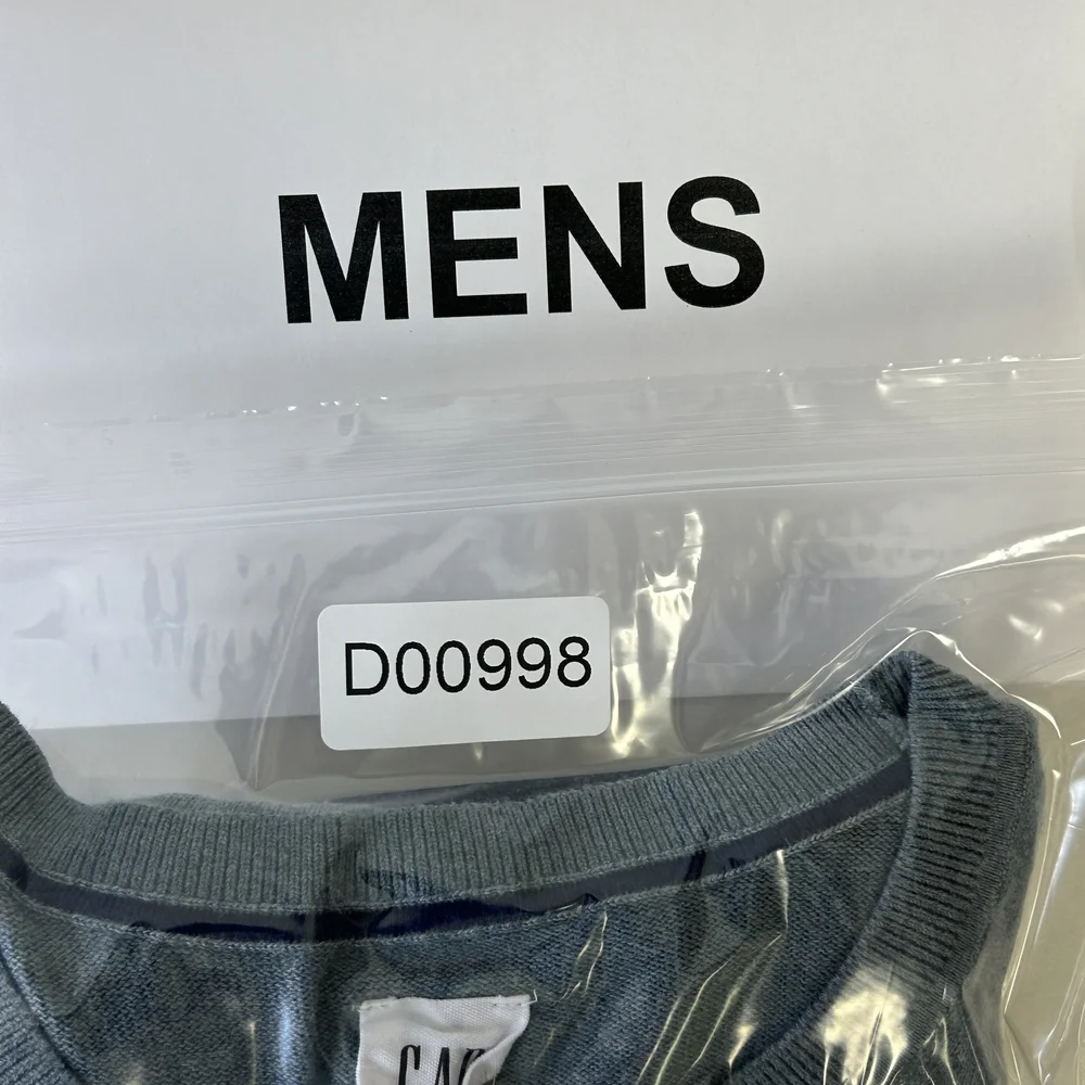 GAP sweater mens